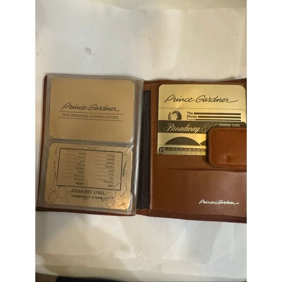 Prince Gardner Unisex Cowhide Leather Bi-fold Card Holder Wallet Tan OS NWOT - Picture 10 of 10